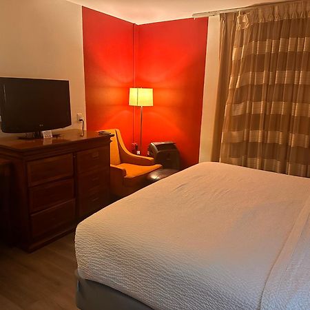 Ramada By Wyndham Anchorage Hotel Kültér fotó